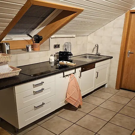 Wine Country Apartman Veldenz